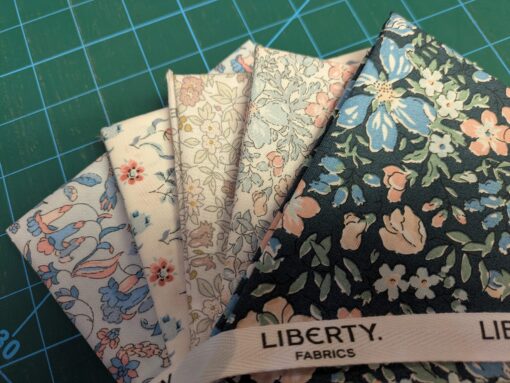 Liberty of London - Collectors Home -  Fat Quarter Bundle - Florals - Cream Multi - LFFQCHB